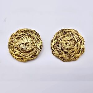 Vintage Gold Tone Clip On Earrings